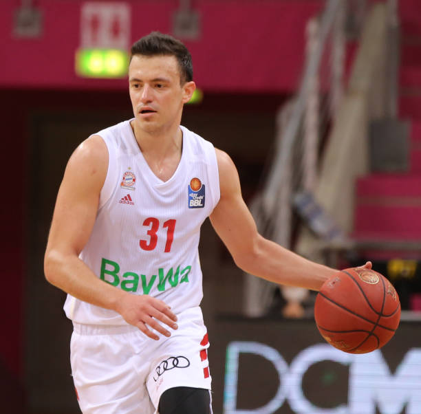 吉迪不仅在 吉迪不仅在