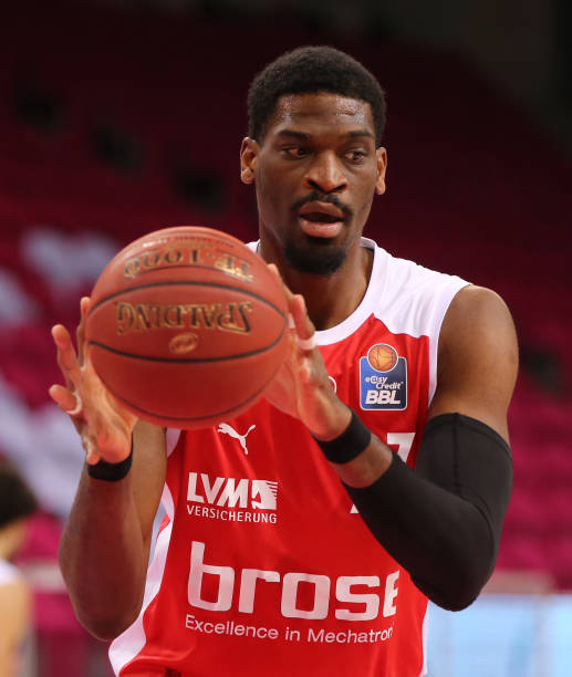 的比赛中还 的比赛中还